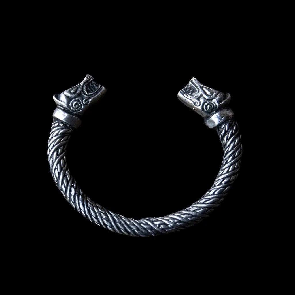 Bear Head Armring in Pewter - Unique Statement Jewelry – Valhallas
