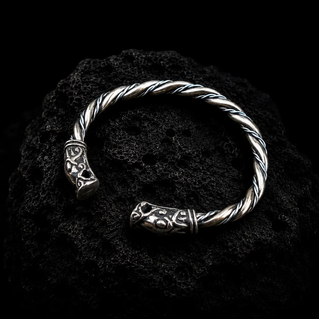 Sigurd Bracelet in Bronze with Silver filigree