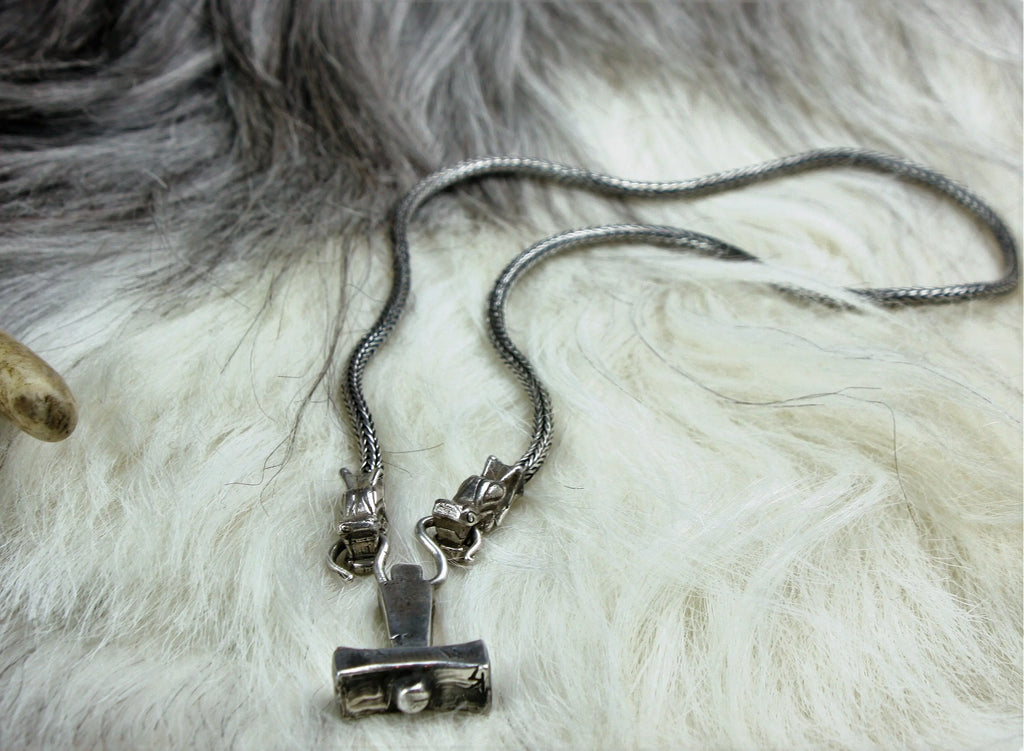 Uppsala Hammer on Dragon Chain in Sterling Silver Valhallas silver