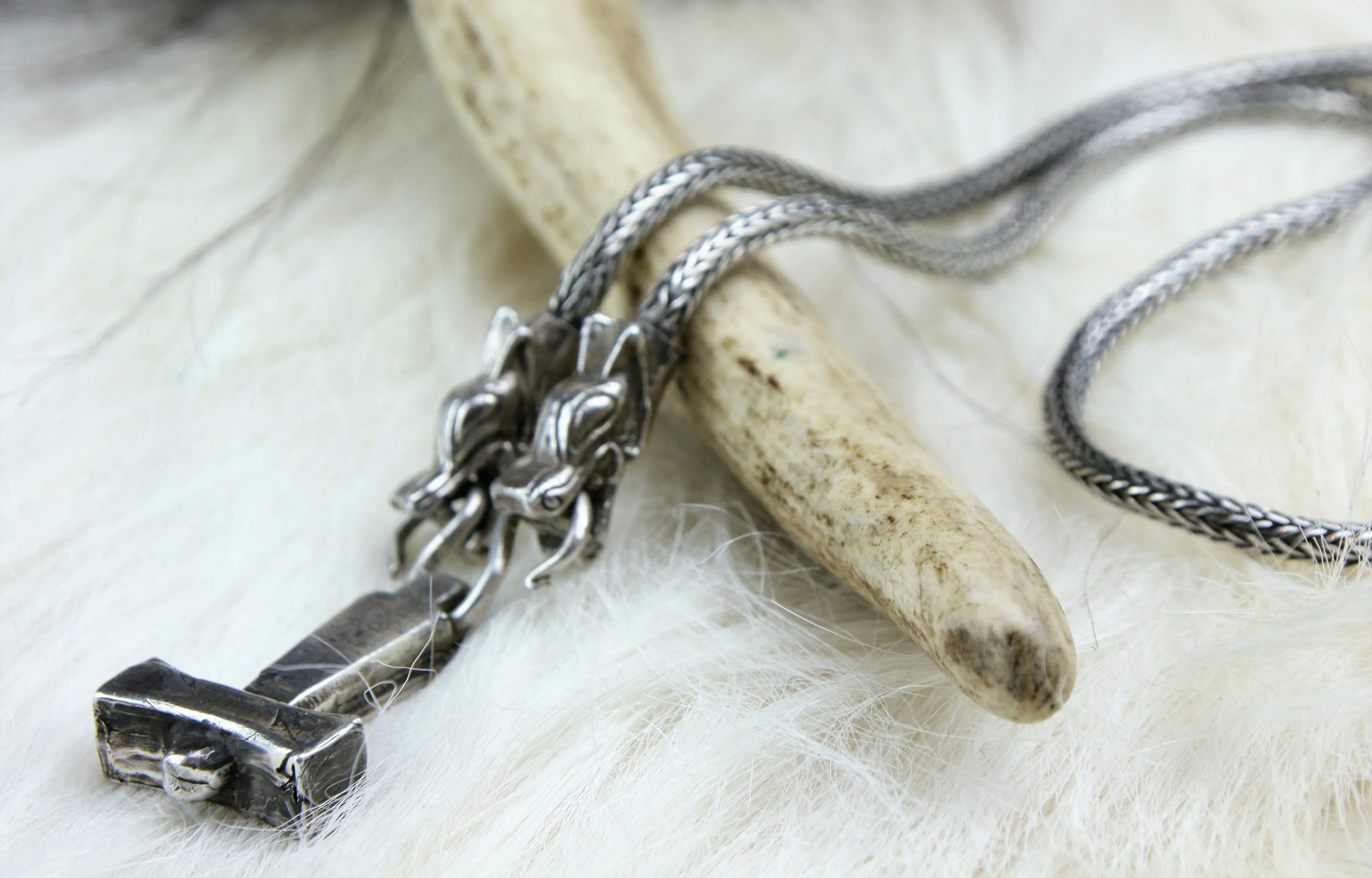 Uppsala Hammer on Dragon Chain in Sterling Silver Valhallas silver