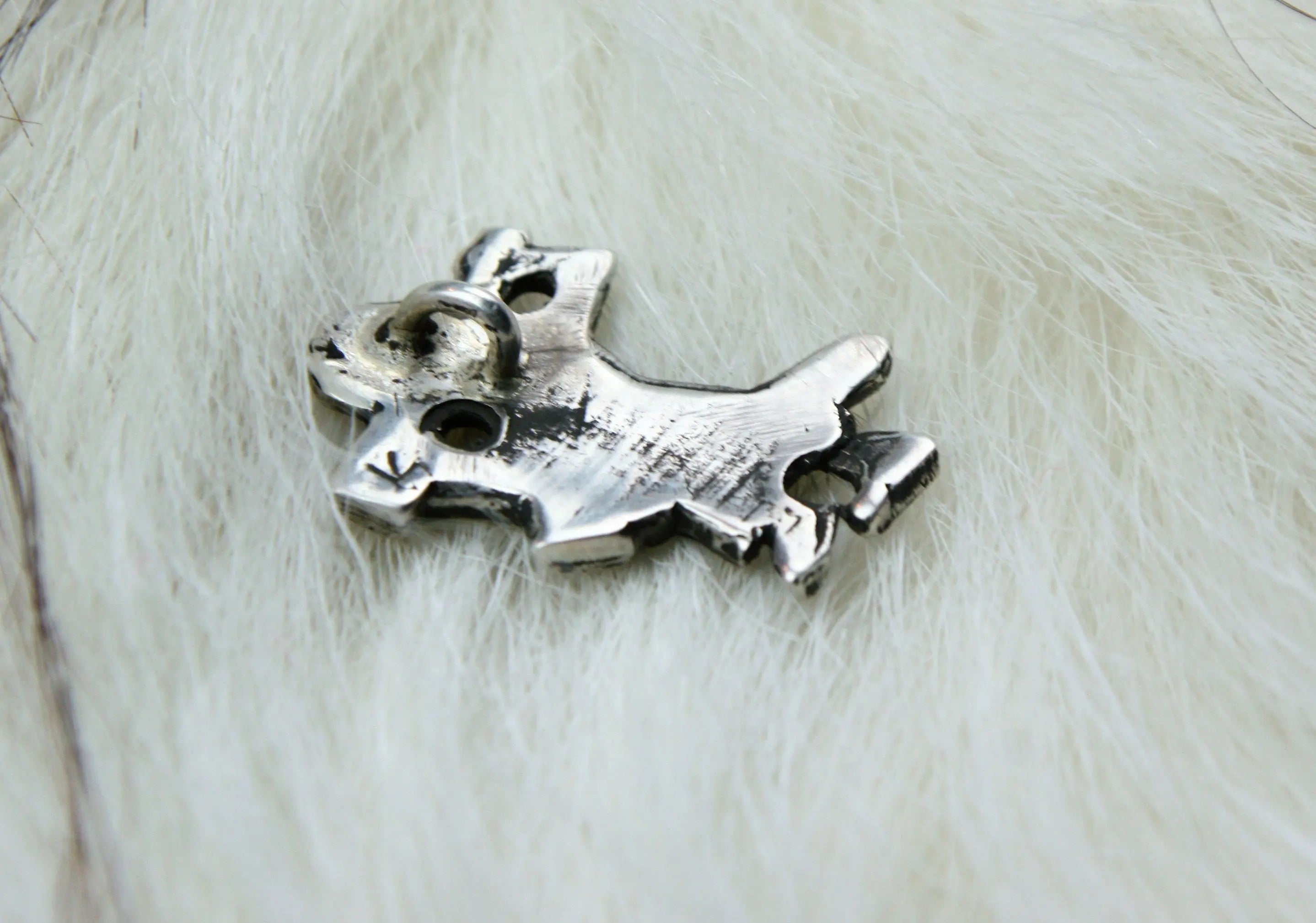 Silver Warrior Pendant Reverse Image