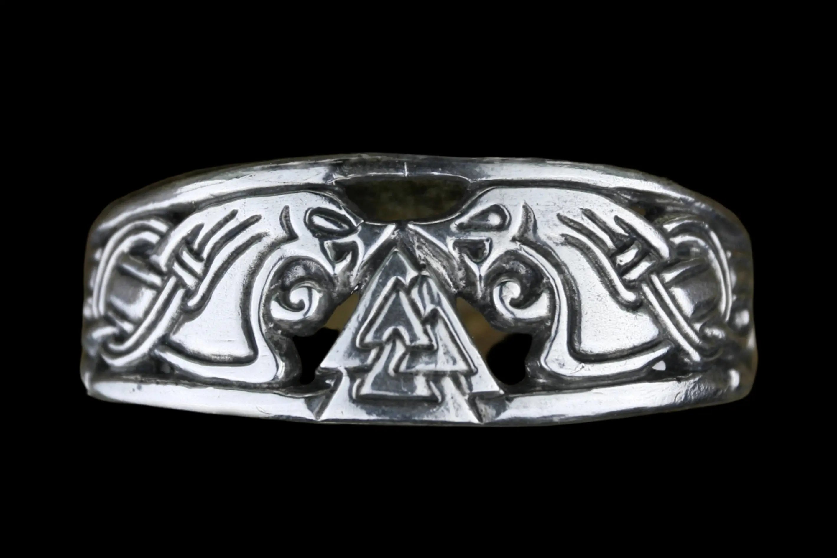 Handmade Solid Valknut Armring In Silver