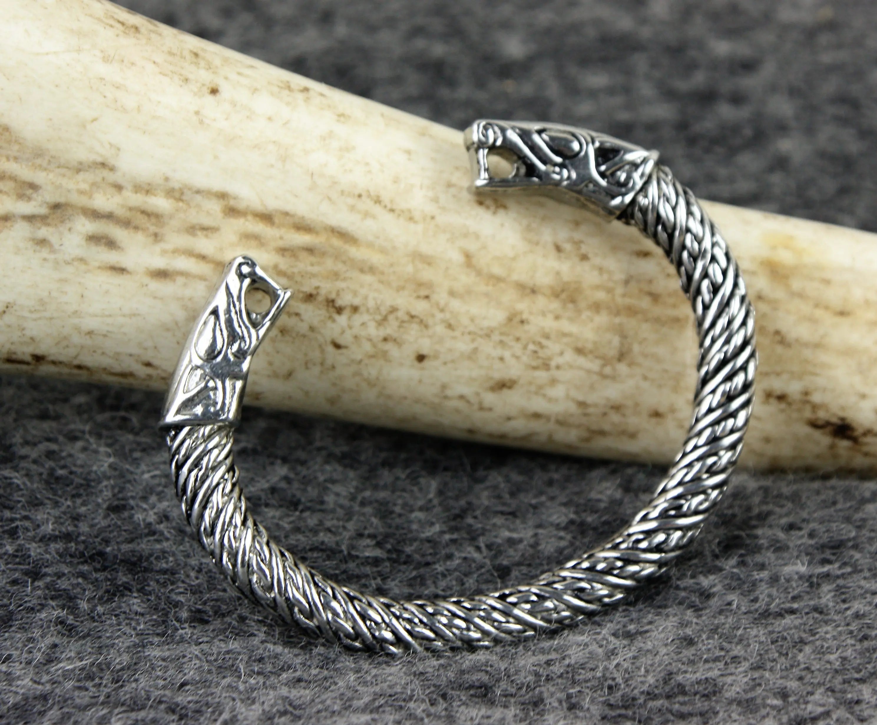 Wolf Head Bracelet