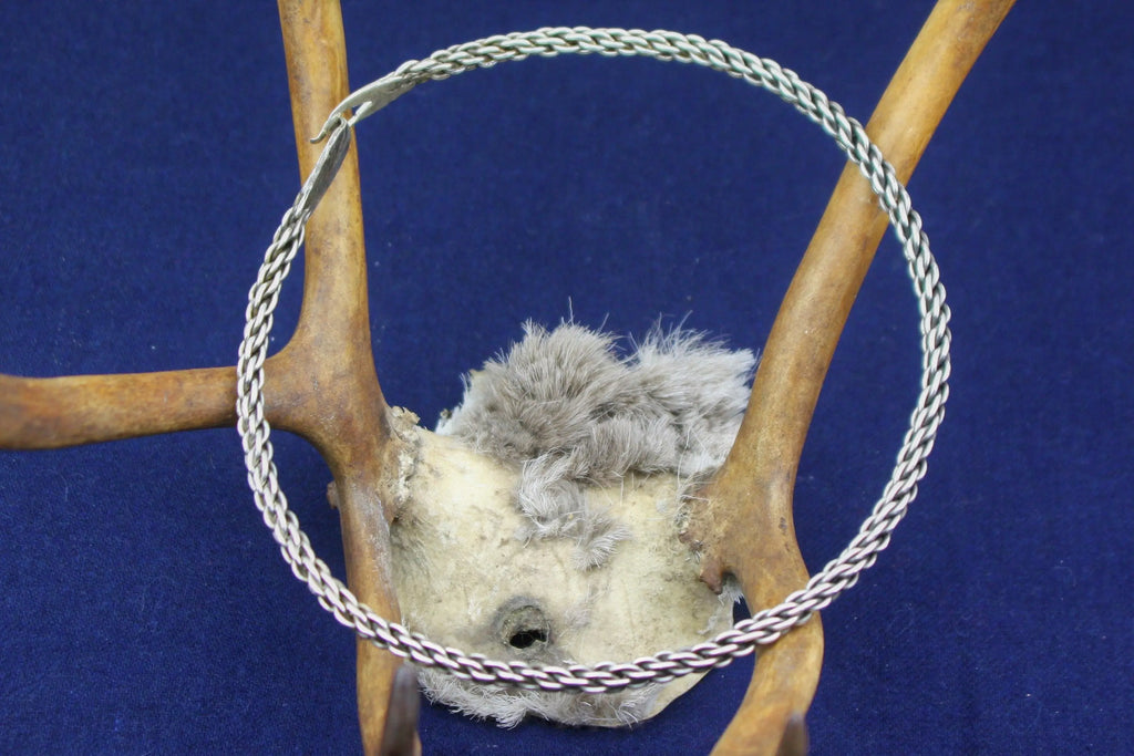Silver viking neckring